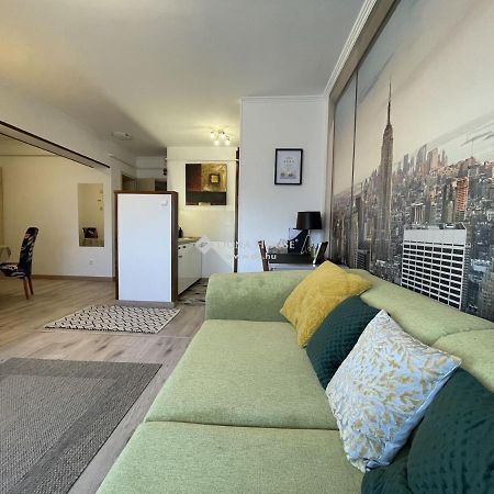 YBS Apartman Apartment Zalaegerszeg Bagian luar foto
