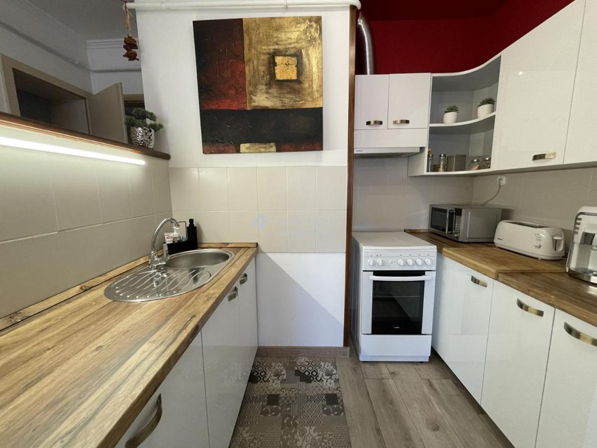 YBS Apartman Apartment Zalaegerszeg Bagian luar foto